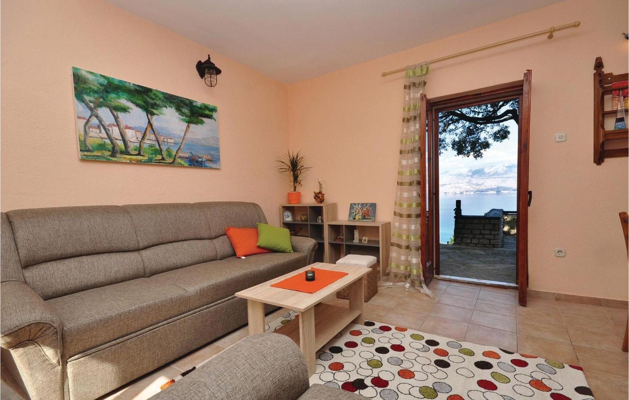 Pet Friendly Home In Postira With Kitchen Esterno foto
